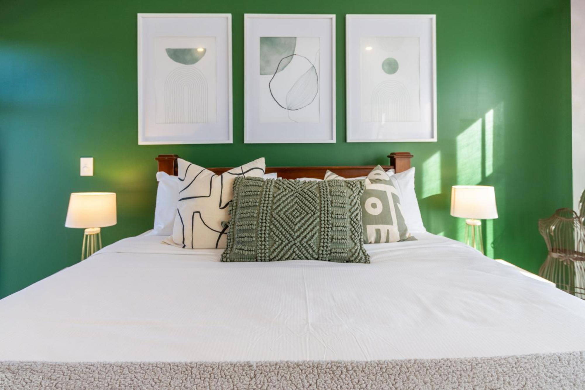 Gorgeous In Green - 2 Bed Central Oasis W/King Bed Christchurch Exteriér fotografie
